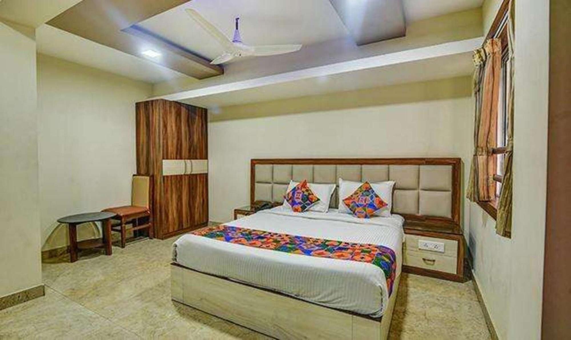 Fabhotel Palace - Nr Parry's Corner 3*